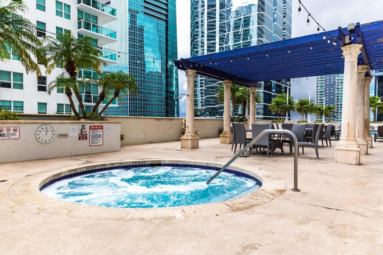 Top Stay Miami Blue Brickell Exterior photo